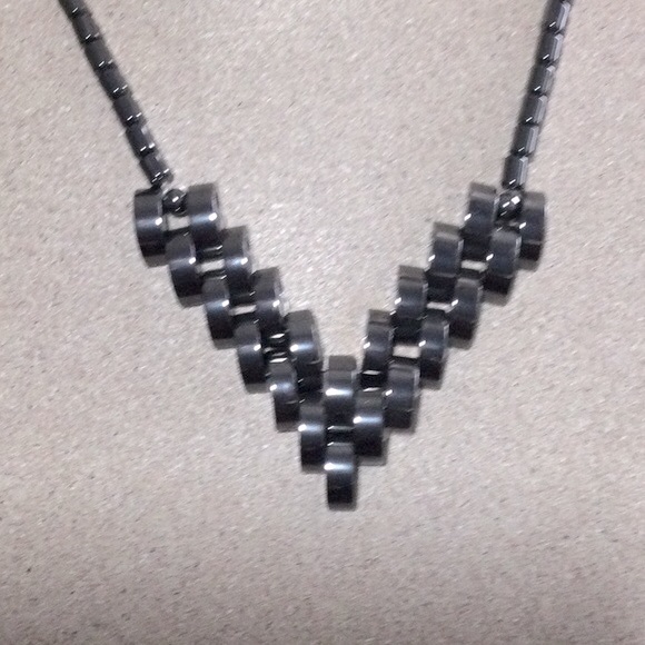 “V” Beaded Hematite Necklace - Picture 2 of 5